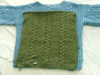 sweater-bibble