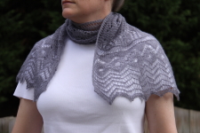 grey mouse
                  scarf